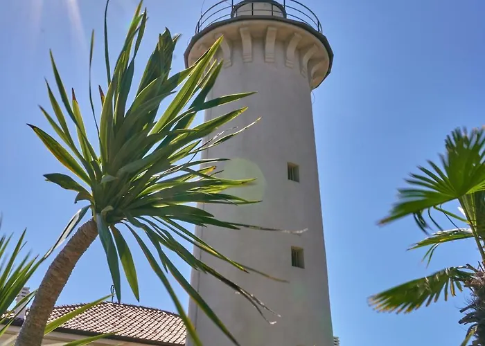 Intimate In A Modern Residence-beahost Lägenhet