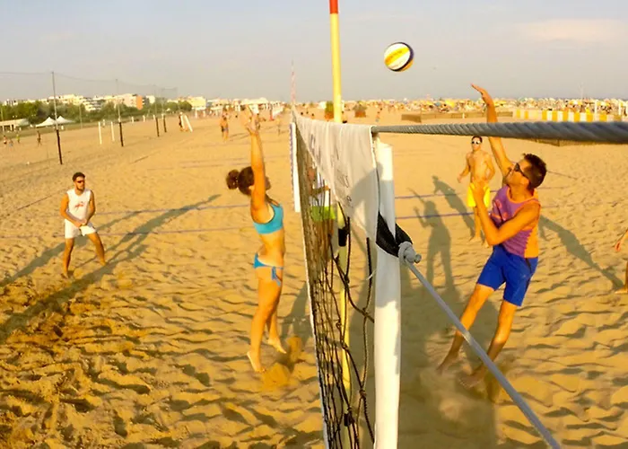 Intimate In A Modern Residence-beahost