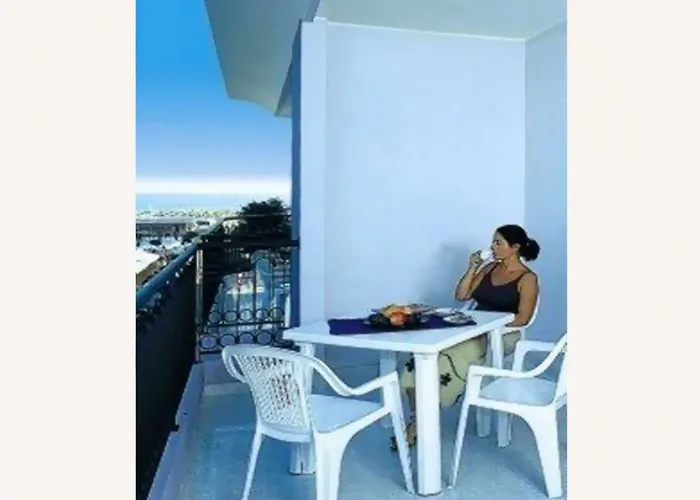 Intimate In A Modern Residence-beahost Apartman Bibione